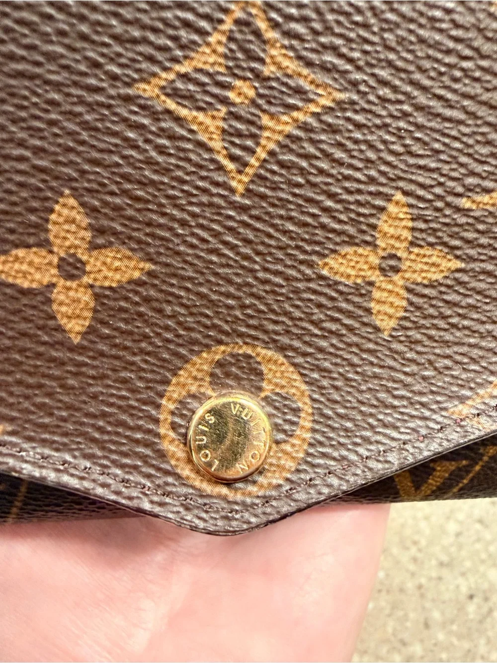 Louis Vuitton Sarah Monogram Canvas Envelope Wallet